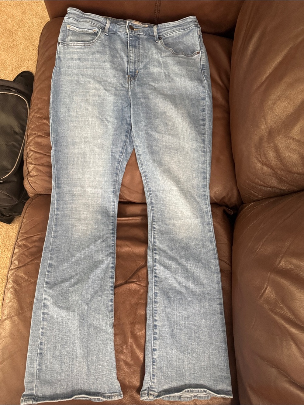 Levi's Women's Light Wash Bootcut Jeans